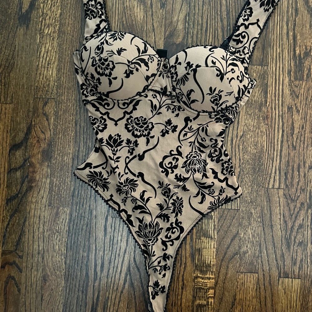 Windsor Small S Nude Bodysuit